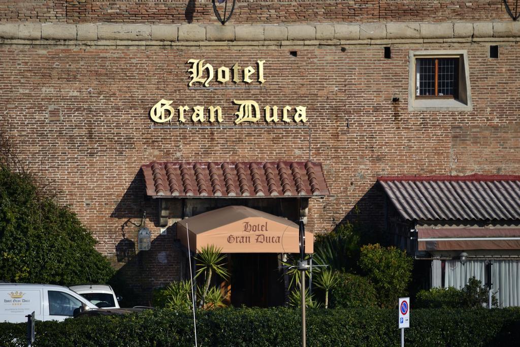Hotel Gran Duca Livorno Kültér fotó