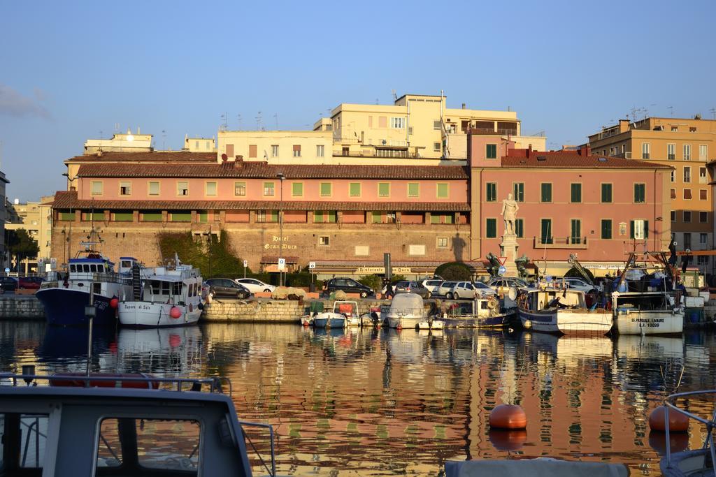 Hotel Gran Duca Livorno Kültér fotó
