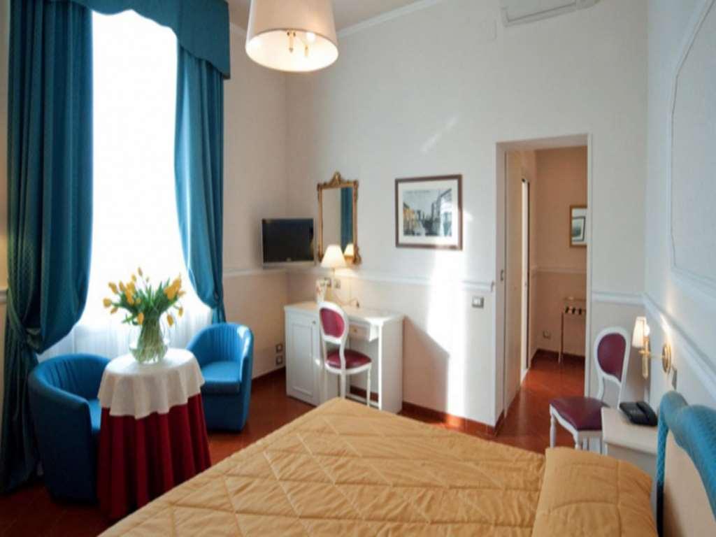 Hotel Gran Duca Livorno Szoba fotó